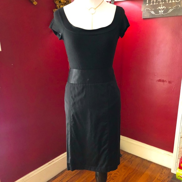 Pencil Skirt - Picture 1 of 11